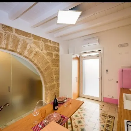 Casa Rosa Castellammare Del Golfo Apartment Exterior photo
